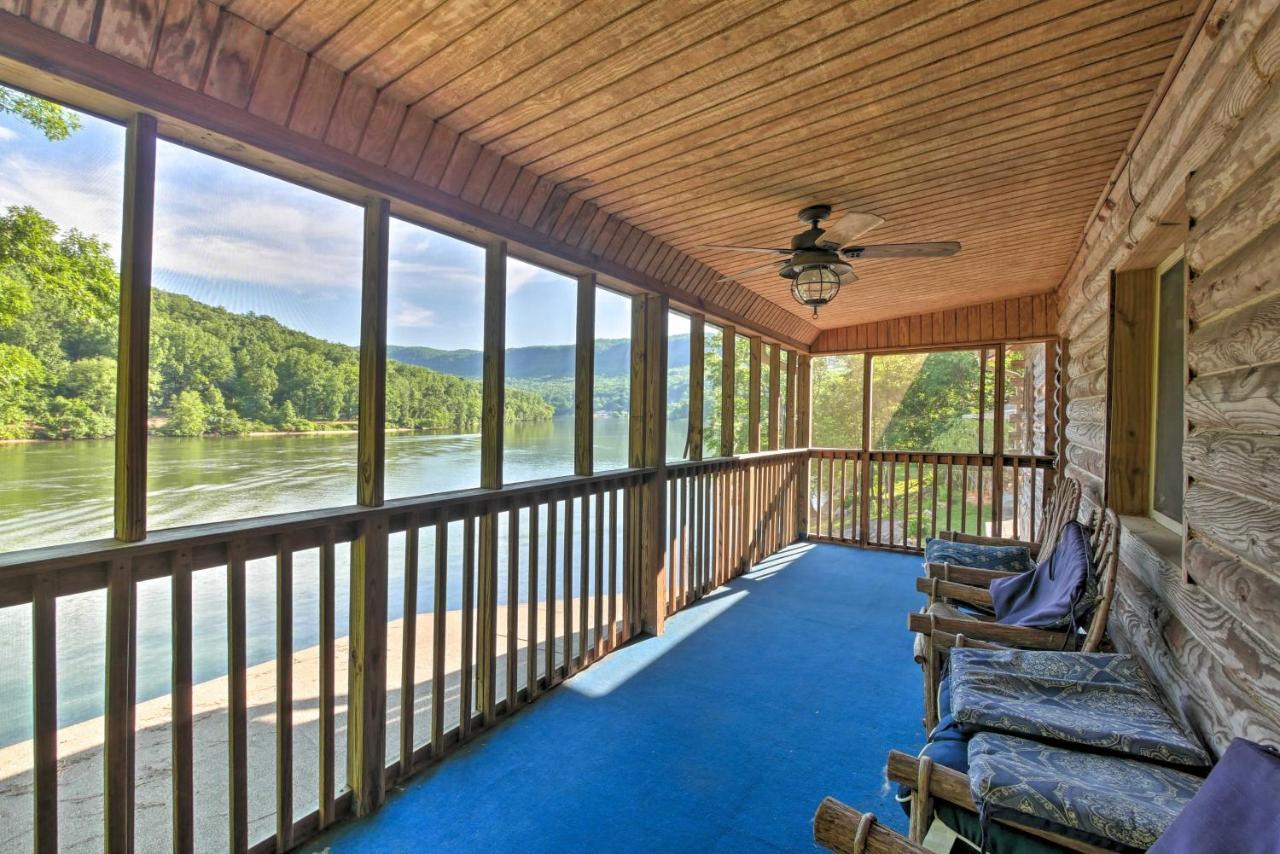 Tenn River Cabin With Hot Tub - 10 Mi To Chattanooga Eksteriør bilde